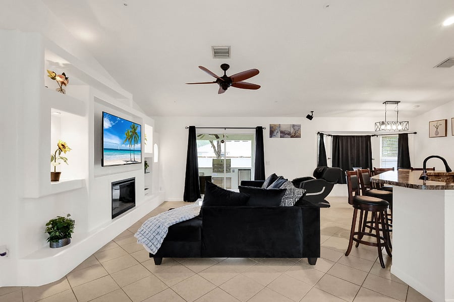 Furnished Finder property 516553_1 photo 5