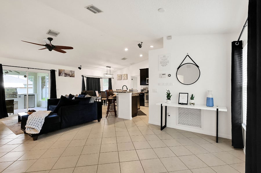 Furnished Finder property 516553_1 photo 6