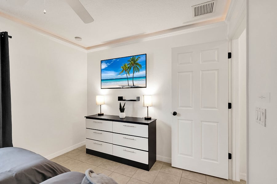 Furnished Finder property 516553_1 photo 33