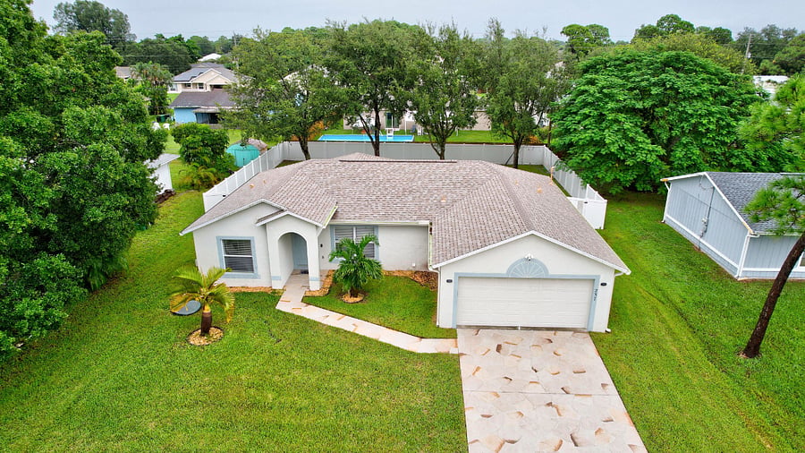 Furnished Finder property 516553_1 photo 45