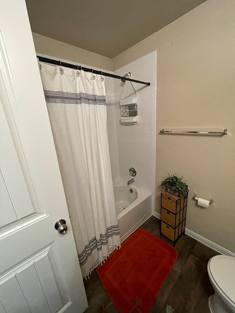 Upstairs Private Bathroom