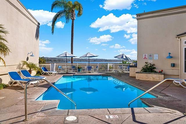 Furnished Finder property 516636_1 photo 13