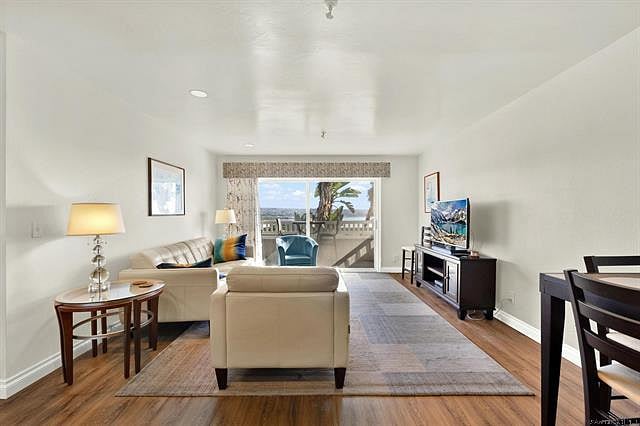 Furnished Finder property 516636_1 photo 3