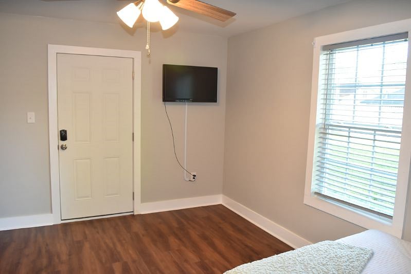 Furnished Finder property 516700_1 photo 6