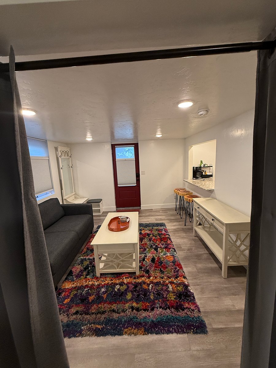 Furnished Finder property 516750_1 photo 8