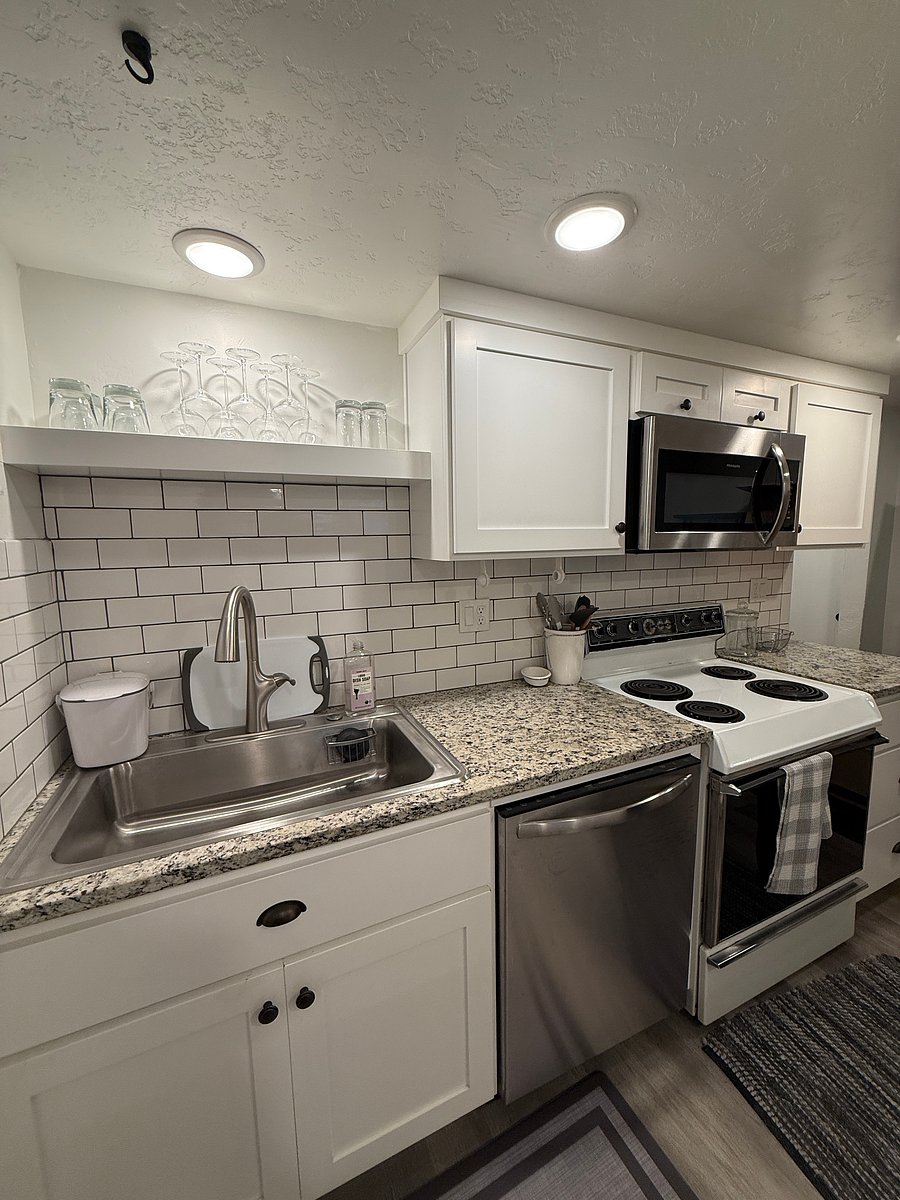Furnished Finder property 516750_1 photo 14
