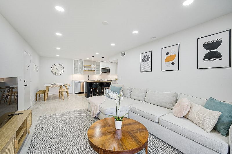 Furnished Finder property 516844_1 photo 6