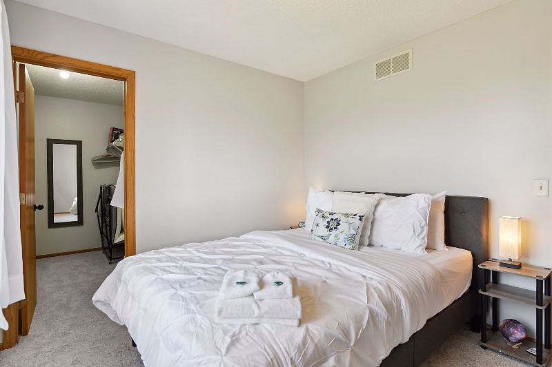 Furnished Finder property 516935_1 photo 13