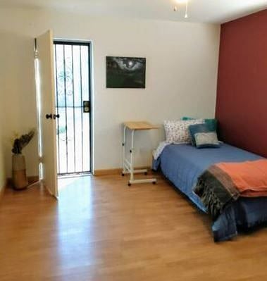 Furnished Finder property 516960_1 photo 17