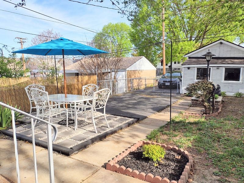 Furnished Finder property 516974_1 photo 4