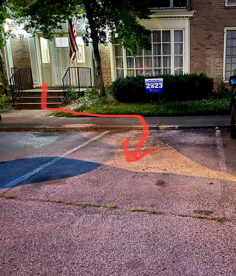 Parking infront of the entrance
