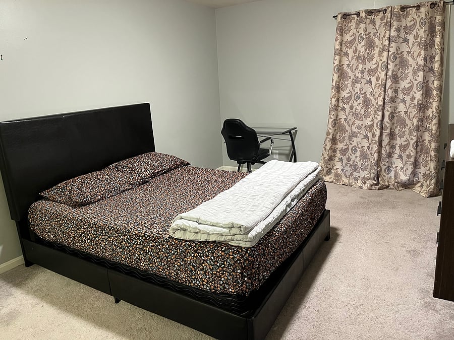 Master Bed Room