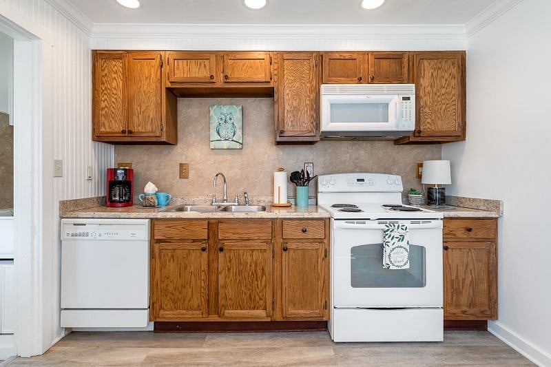 Furnished Finder property 517020_1 photo 3