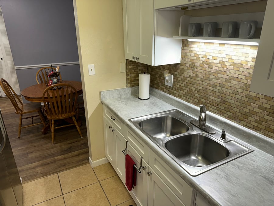 Furnished Finder property 517109_1 photo 9