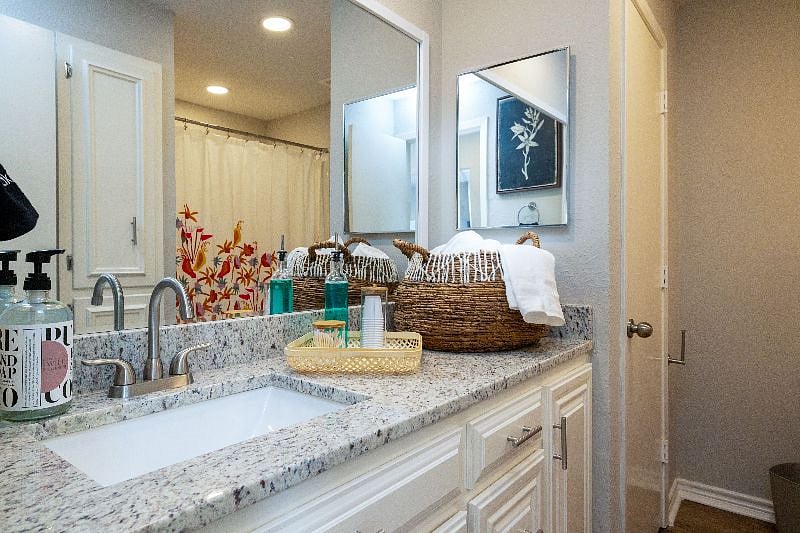 Furnished Finder property 517130_1 photo 11