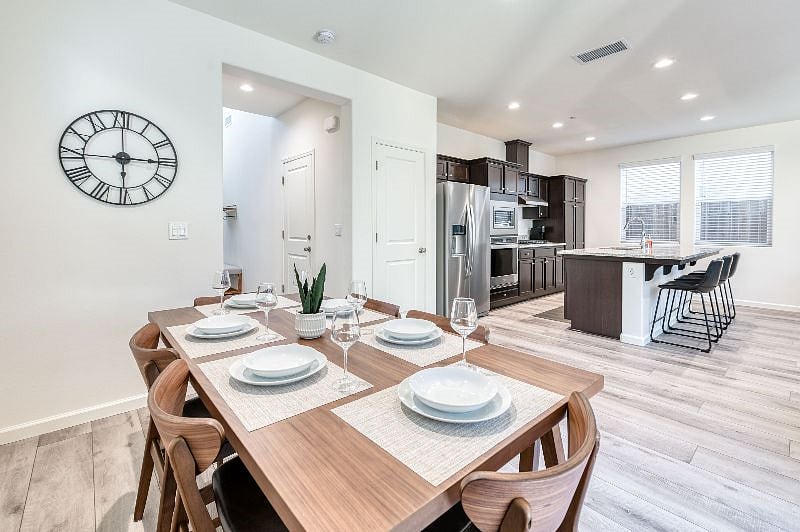 Furnished Finder property 517190_1 photo 6