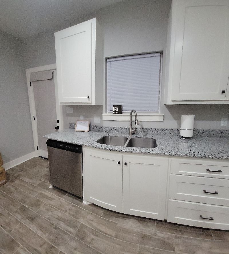 Furnished Finder property 517280_1 photo 12