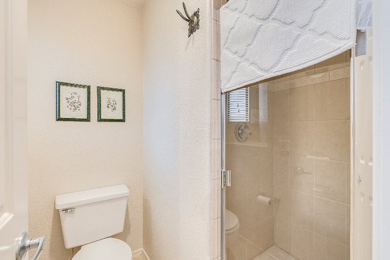 Master bath
Ma