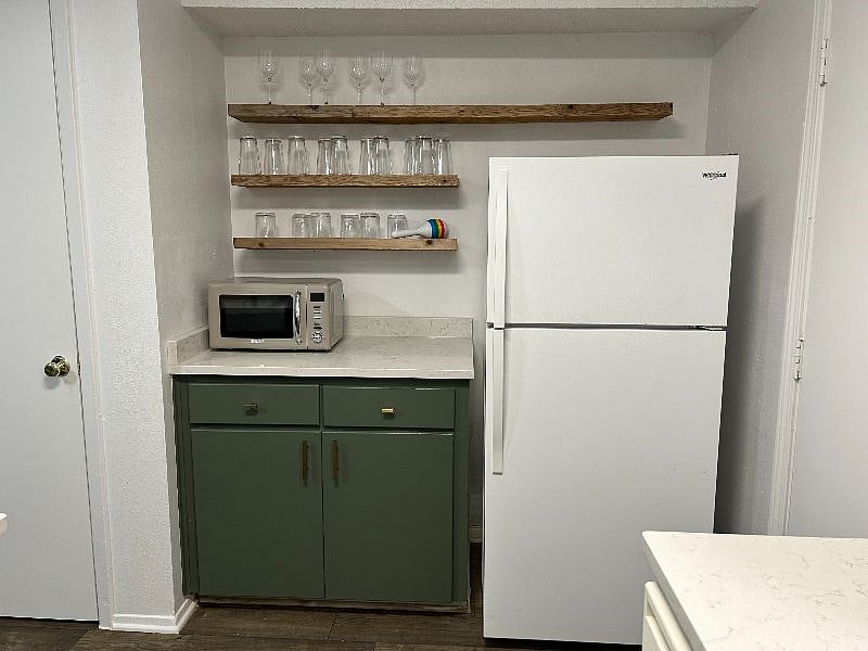 Furnished Finder property 517300_1 photo 7
