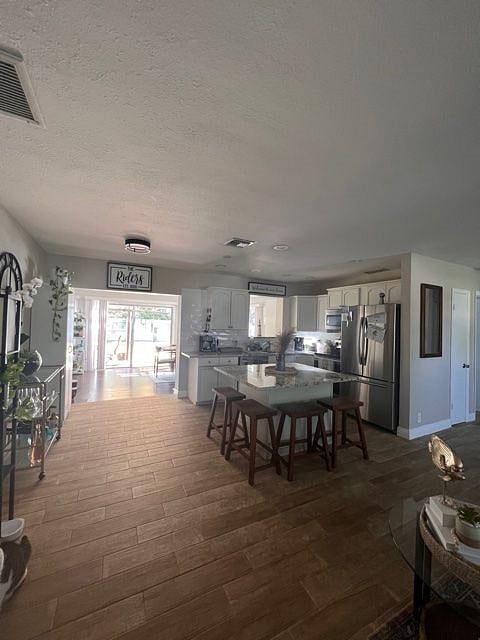 Furnished Finder property 517306_1 photo 3
