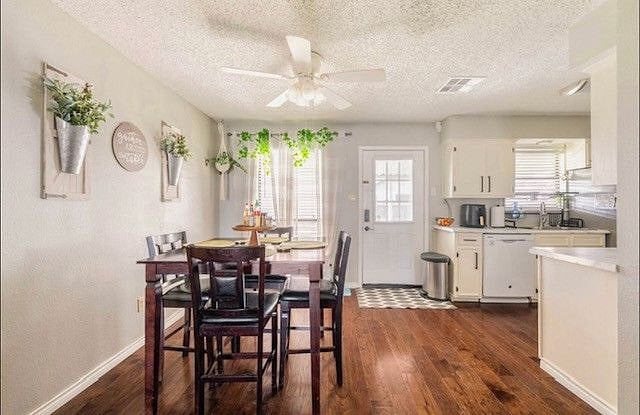 Furnished Finder property 517326_1 photo 9