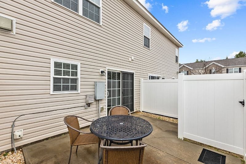 Furnished Finder property 517349_1 photo 18