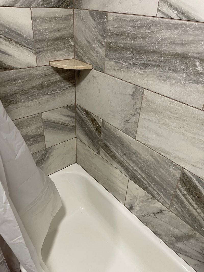 Tub/Shower.