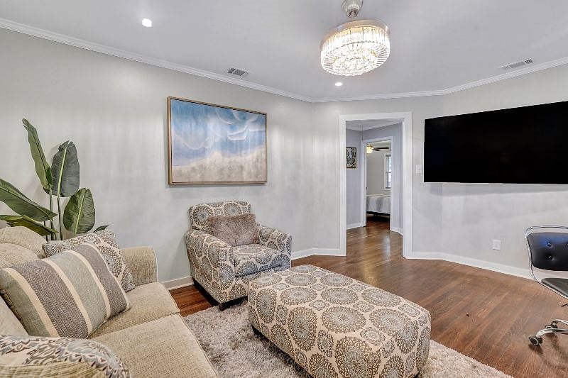 Furnished Finder property 517407_1 photo 8