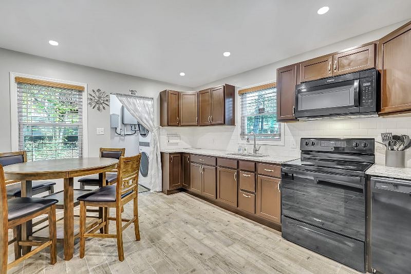 Furnished Finder property 517407_1 photo 25