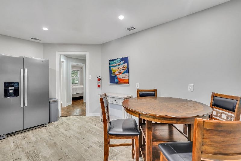 Furnished Finder property 517407_1 photo 27