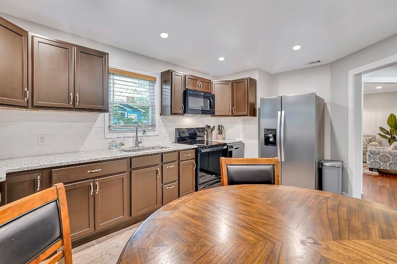 Furnished Finder property 517407_1 photo 28
