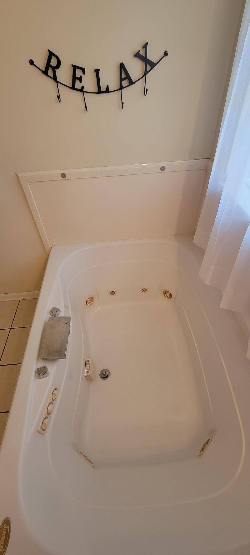 Furnished Finder property 517420_1 photo 17