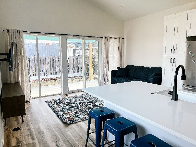 Furnished Finder property 517442_1 photo 18