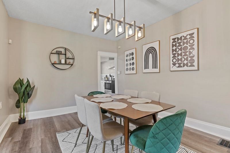 Furnished Finder property 517546_1 photo 10