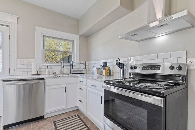 Furnished Finder property 517546_1 photo 14