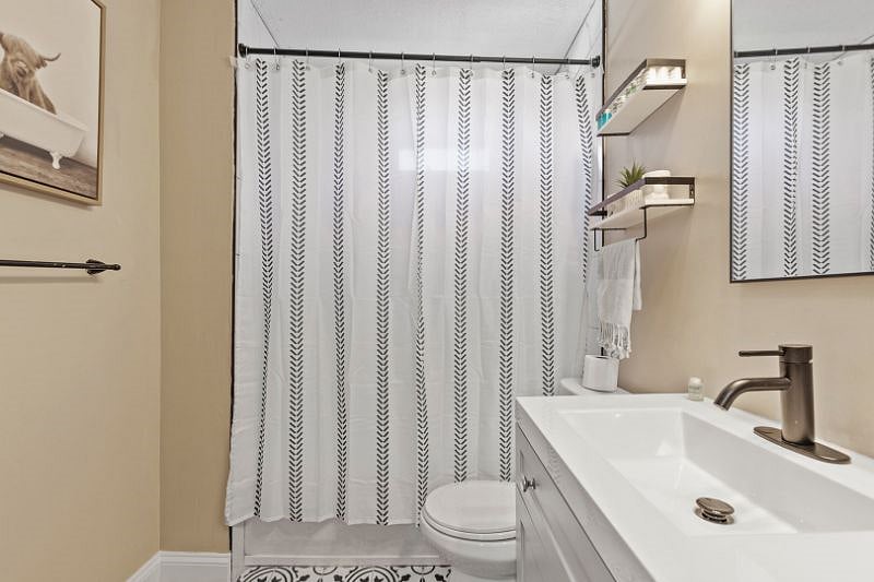 Furnished Finder property 517546_1 photo 33