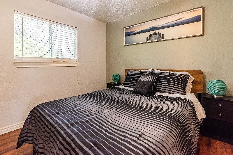 Furnished Finder property 517591_1 photo 30
