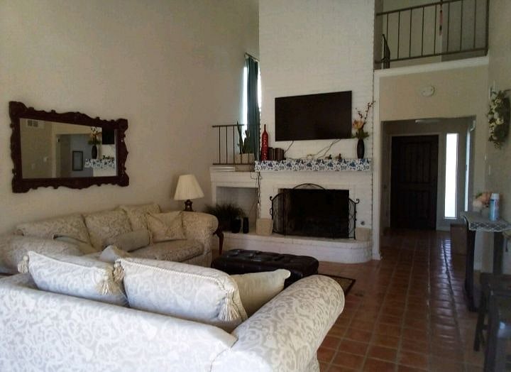 Furnished Finder property 517628_3 photo 6