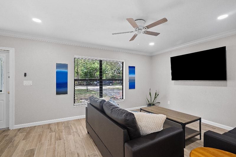 Furnished Finder property 517698_1 photo 24