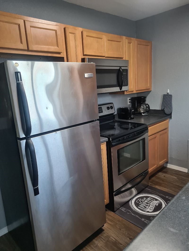 Furnished Finder property 517700_1 photo 6