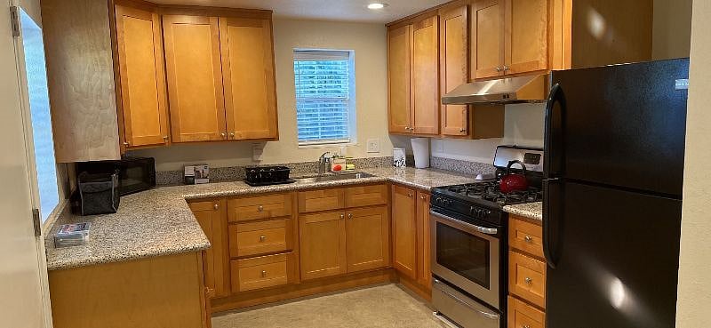 Furnished Finder property 517703_1 photo 4