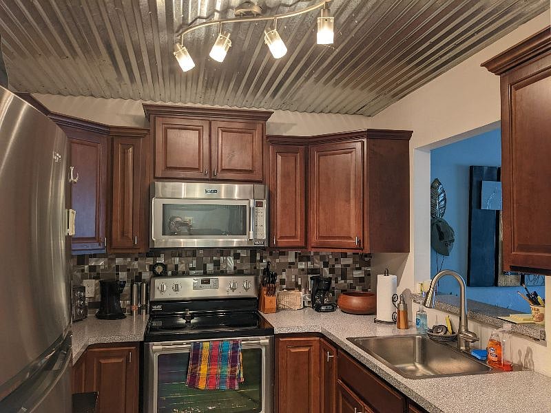 Furnished Finder property 517750_1 photo 3