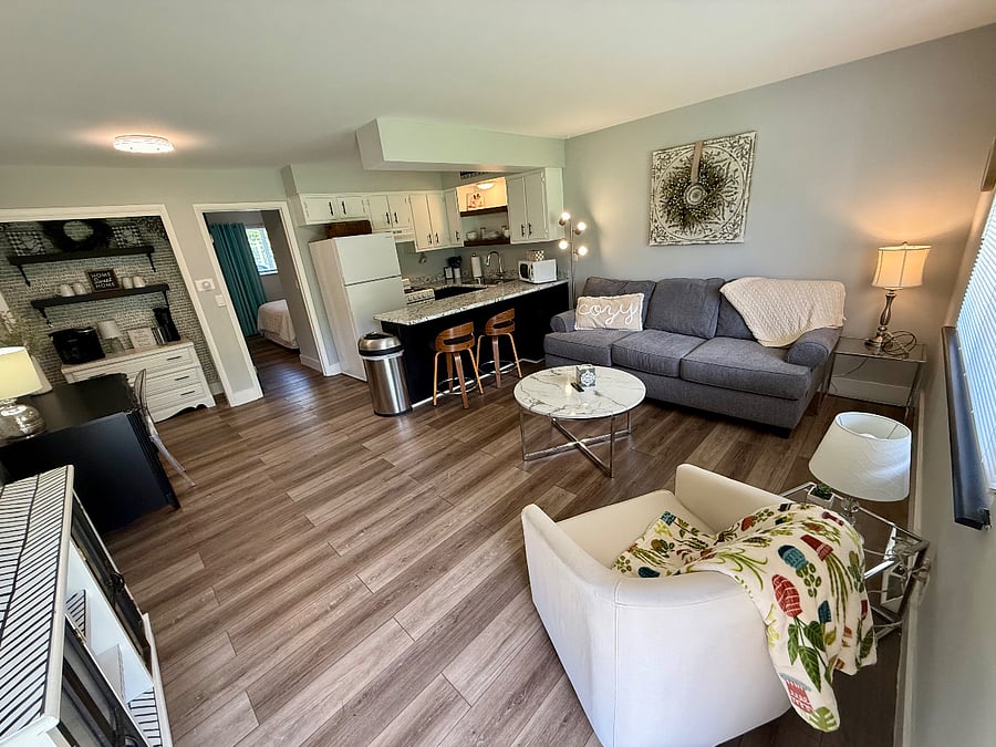 Furnished Finder property 517773_6 photo 1