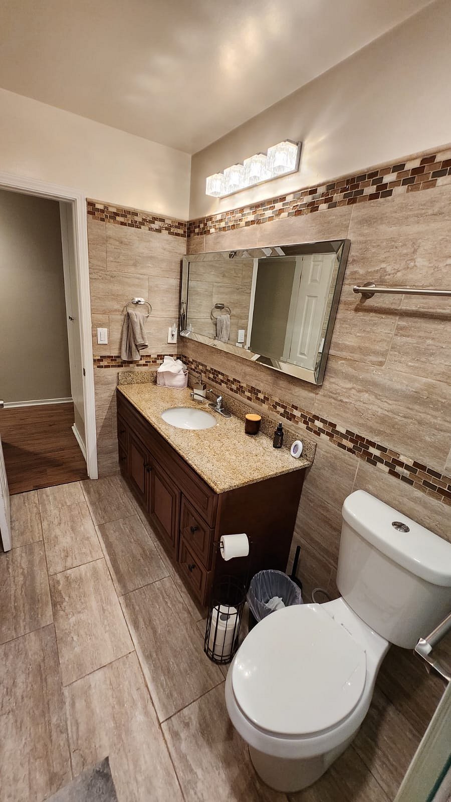 Furnished Finder property 517803_3 photo 8
