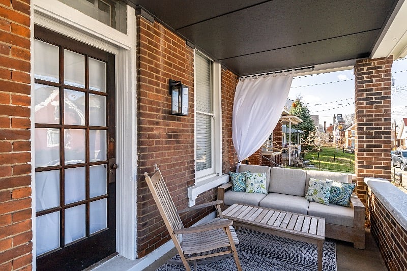 Private front porch