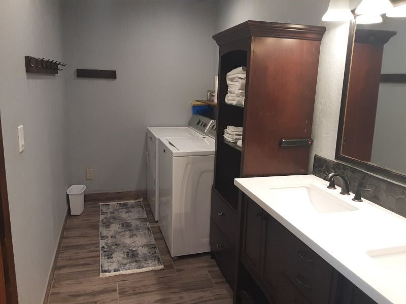 Furnished Finder property 517869_1 photo 8