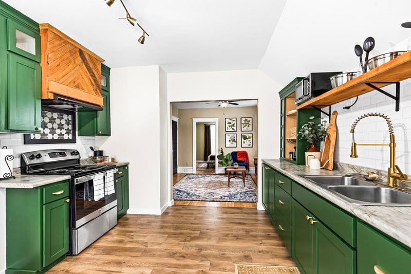 Furnished Finder property 517883_1 photo 3