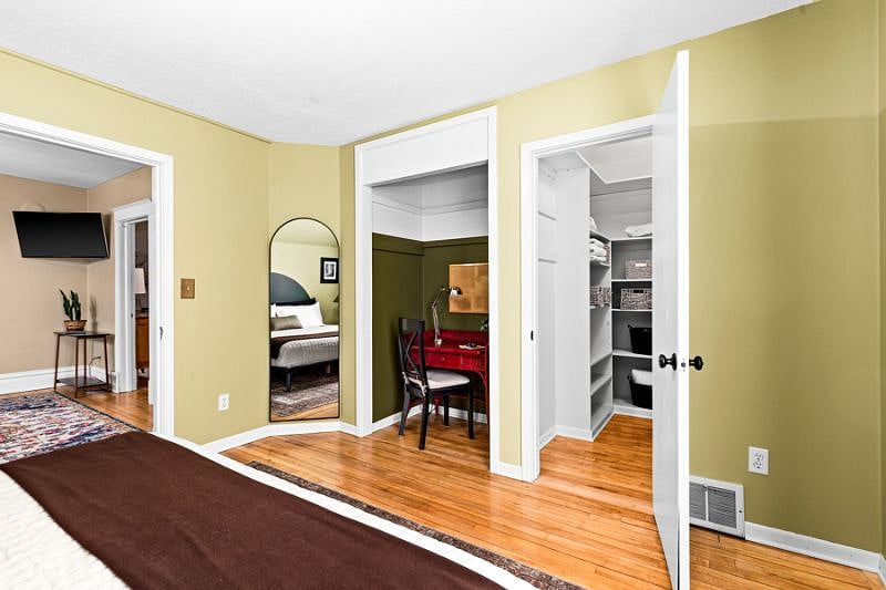 Furnished Finder property 517883_1 photo 32