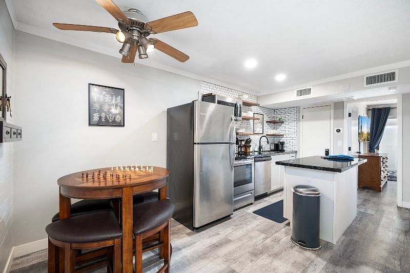 Furnished Finder property 517942_1 photo 4