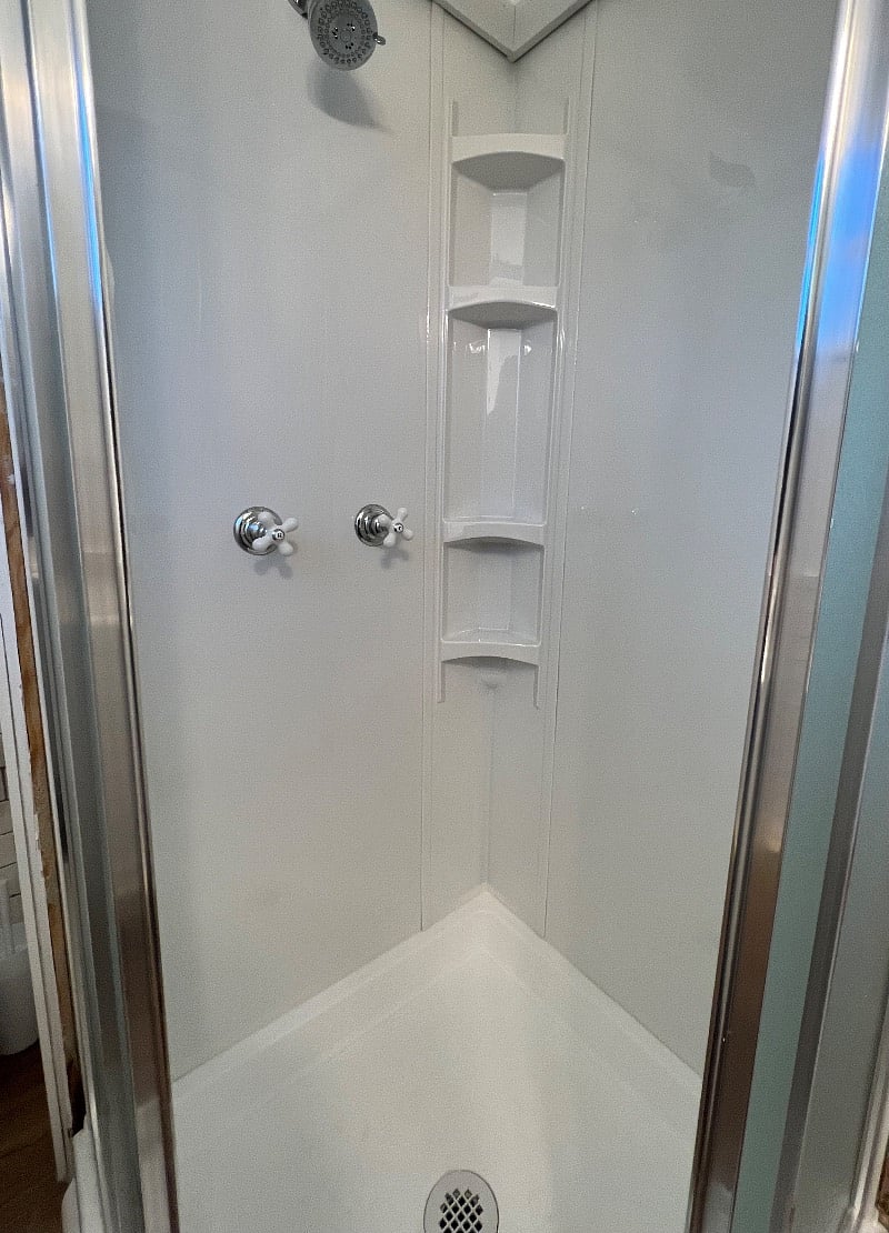Shower stall with sliding French doors